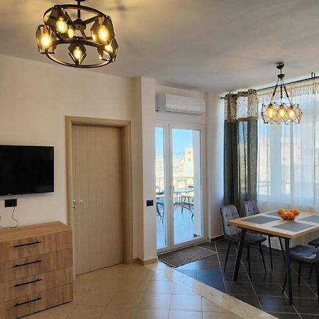 Apartamento Tropic Durrës Exterior foto